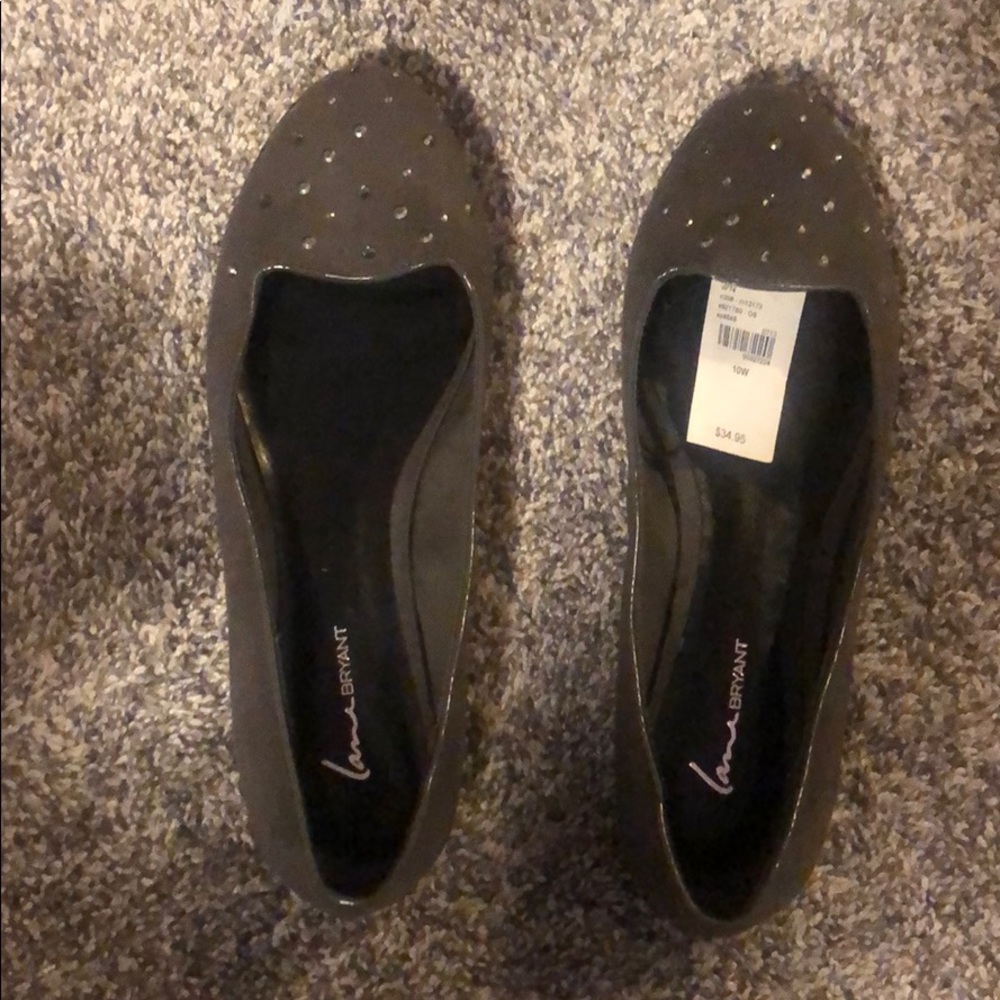 Women’s flats